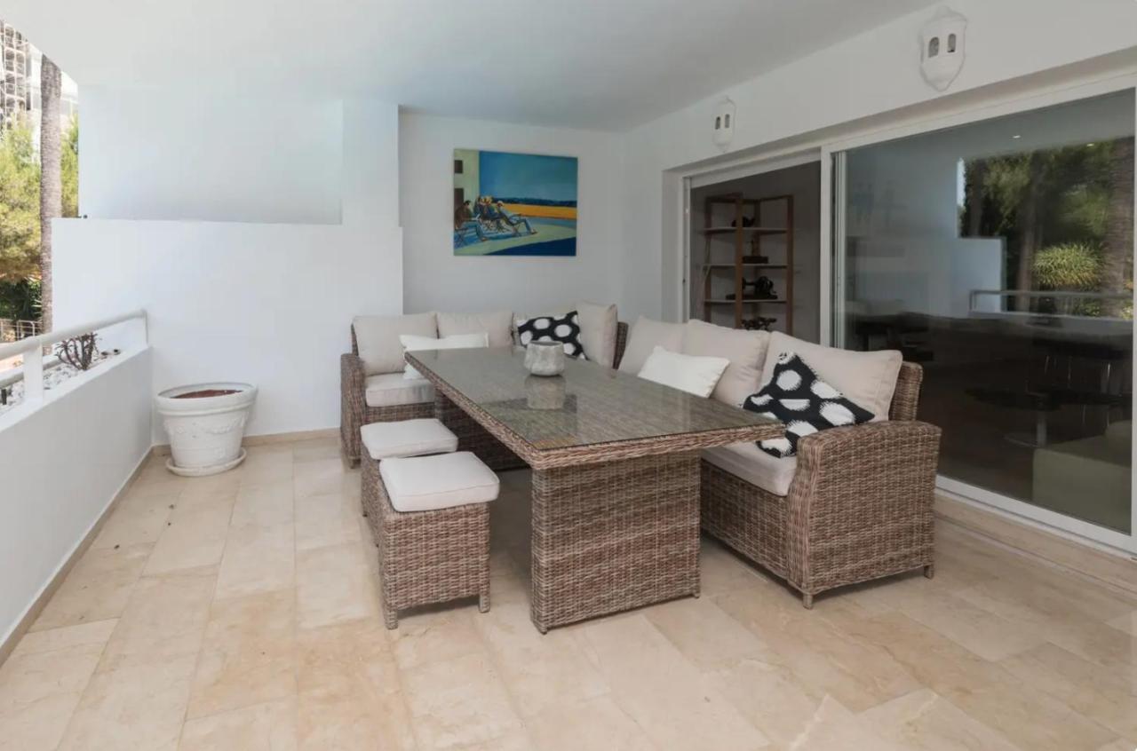 Charming 2 Bedroom Trocadero Arena Area