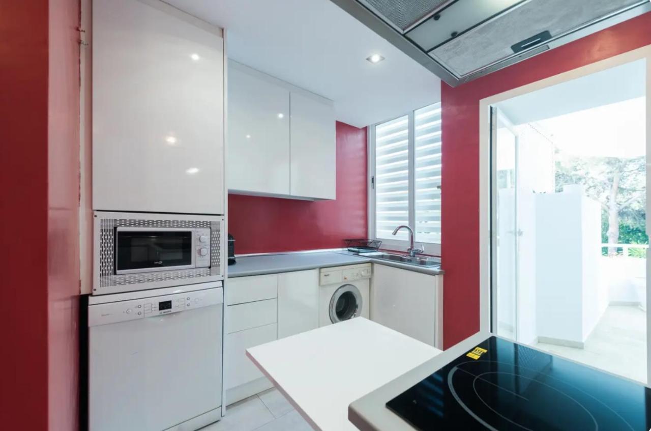Appartement Charming 2 Bedroom Trocadero Arena Area