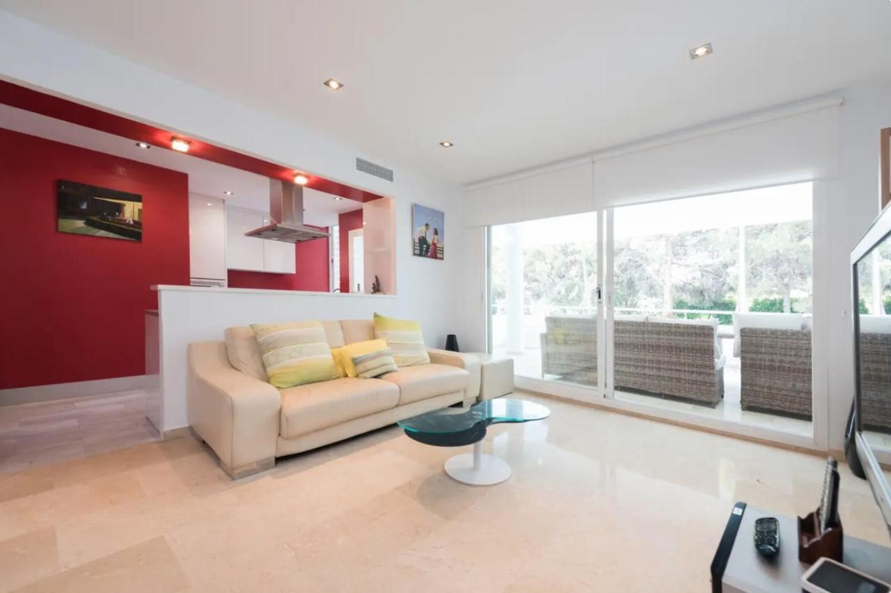 Charming 2 Bedroom Trocadero Arena Area