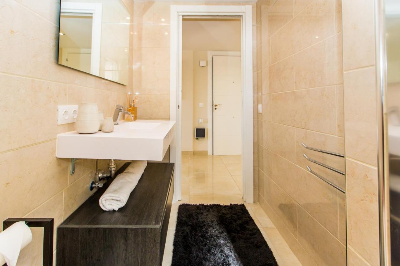 Luxurious 2 Bed Puerto Banús - Rdr193 *