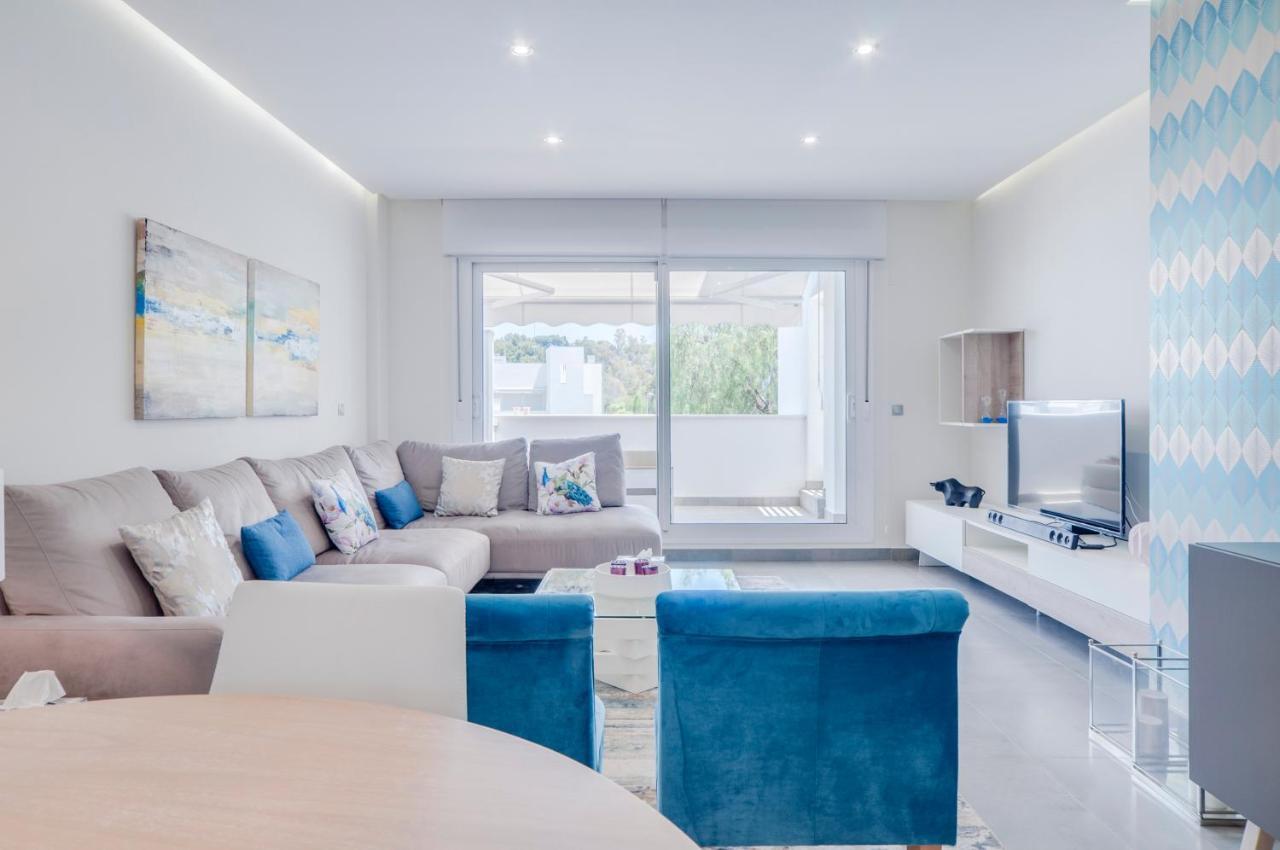Apartment Exclusive Penthouse Walking Distance To Puerto Banus Marbella