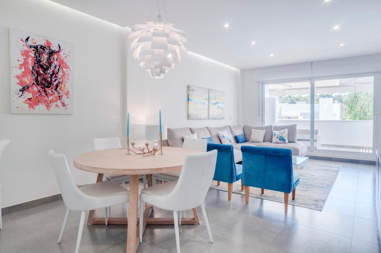 Exclusive Penthouse Walking Distance To Puerto Banus
