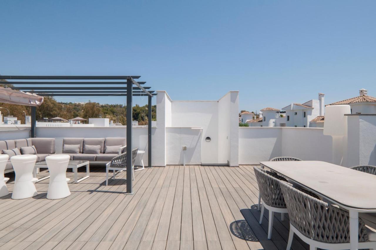 Exclusive Penthouse Walking Distance To Puerto Banus Marbella
