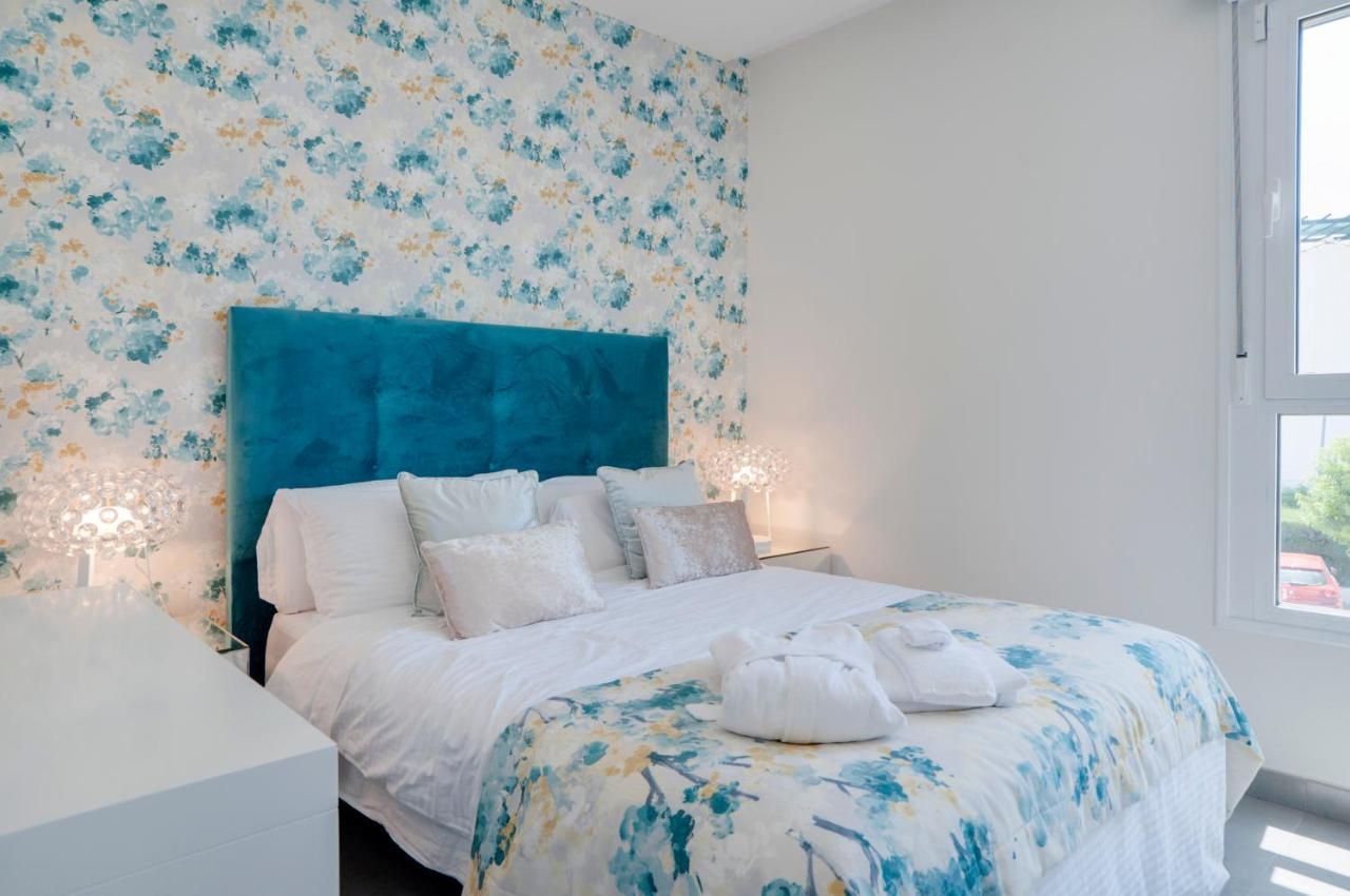 Exclusive Penthouse Walking Distance To Puerto Banus Marbella