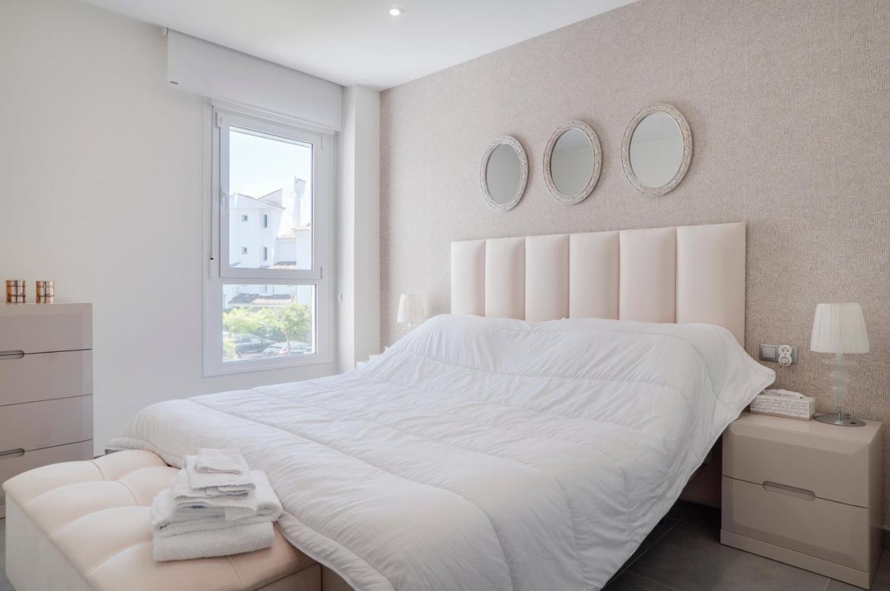 Apartment Exclusive Penthouse Walking Distance To Puerto Banus