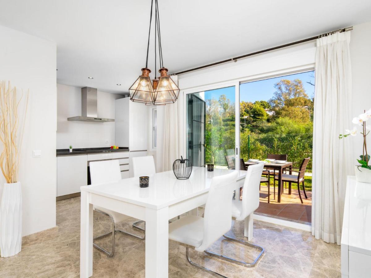 Holiday home Naranjos Singles By Interhome Marbella