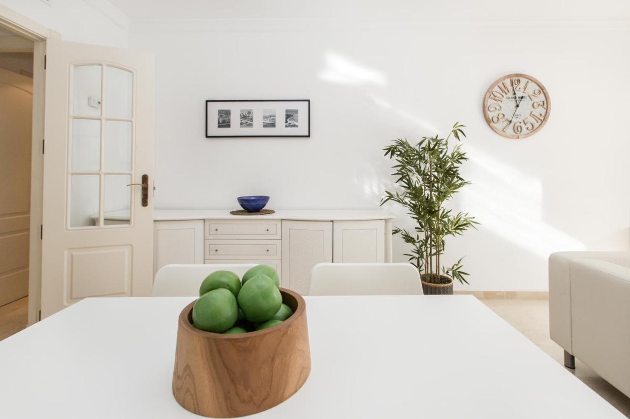 Awesome 2 Bedroom Apt With Pool And Parking In Puerto Banus - Rdr197 * Marbella