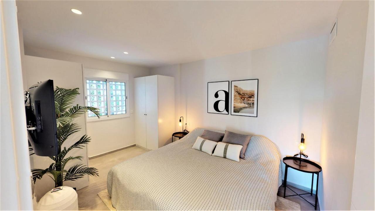 Apartment Jardines De Andalucia - Exquisite Newly Renovated Marbella