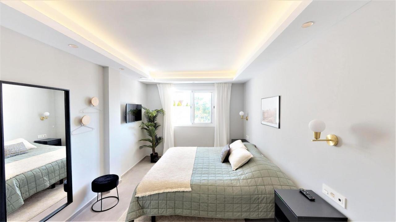 Apartment Jardines De Andalucia - Exquisite Newly Renovated Marbella