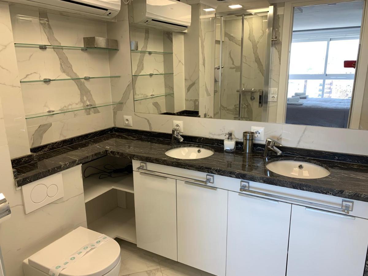 Skol 927a - Beachfront Luxury Penthouse Apartamento *