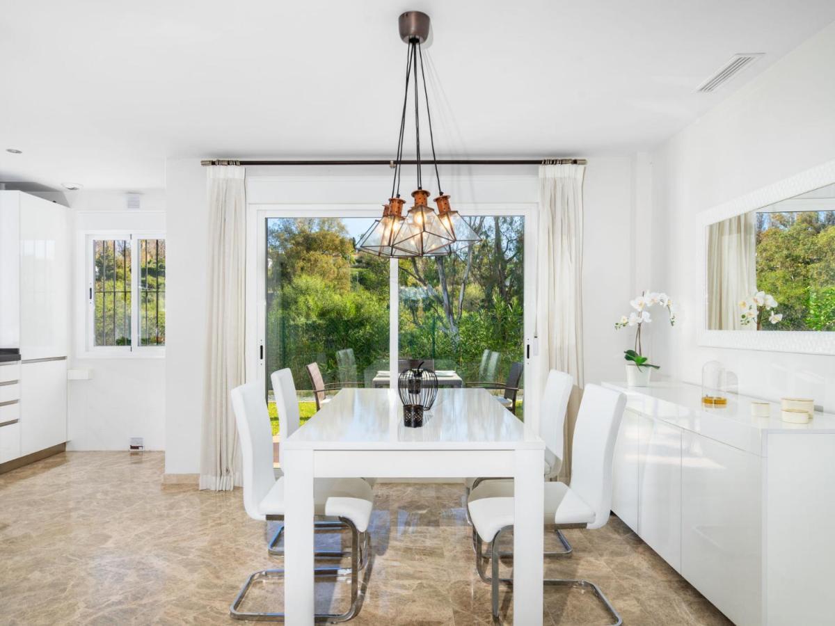 Naranjos Singles By Interhome Marbella