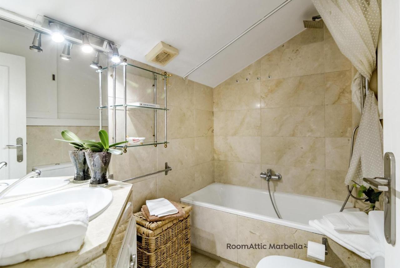 Atico Boutique Romantico En Corazon De Roomattic