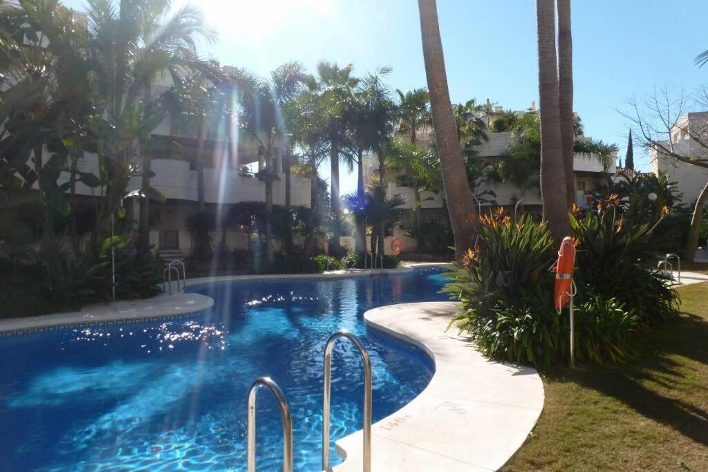 Fuente Aloha Apartment