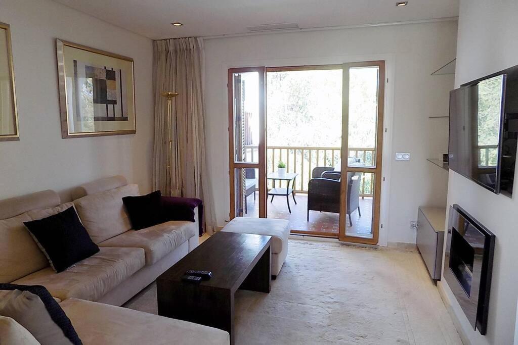 Le Village Apartment *
