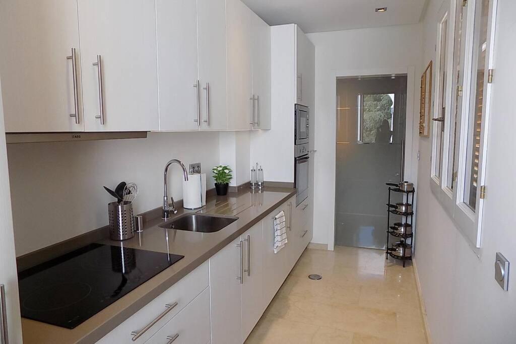 Le Village Apartment Marbella
