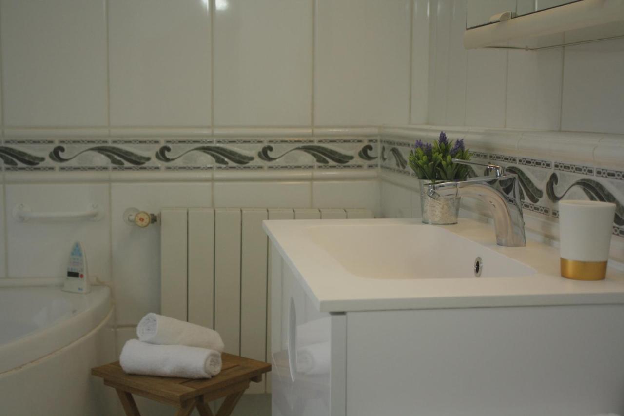 Holiday home Sea Breeze - Costabella *
