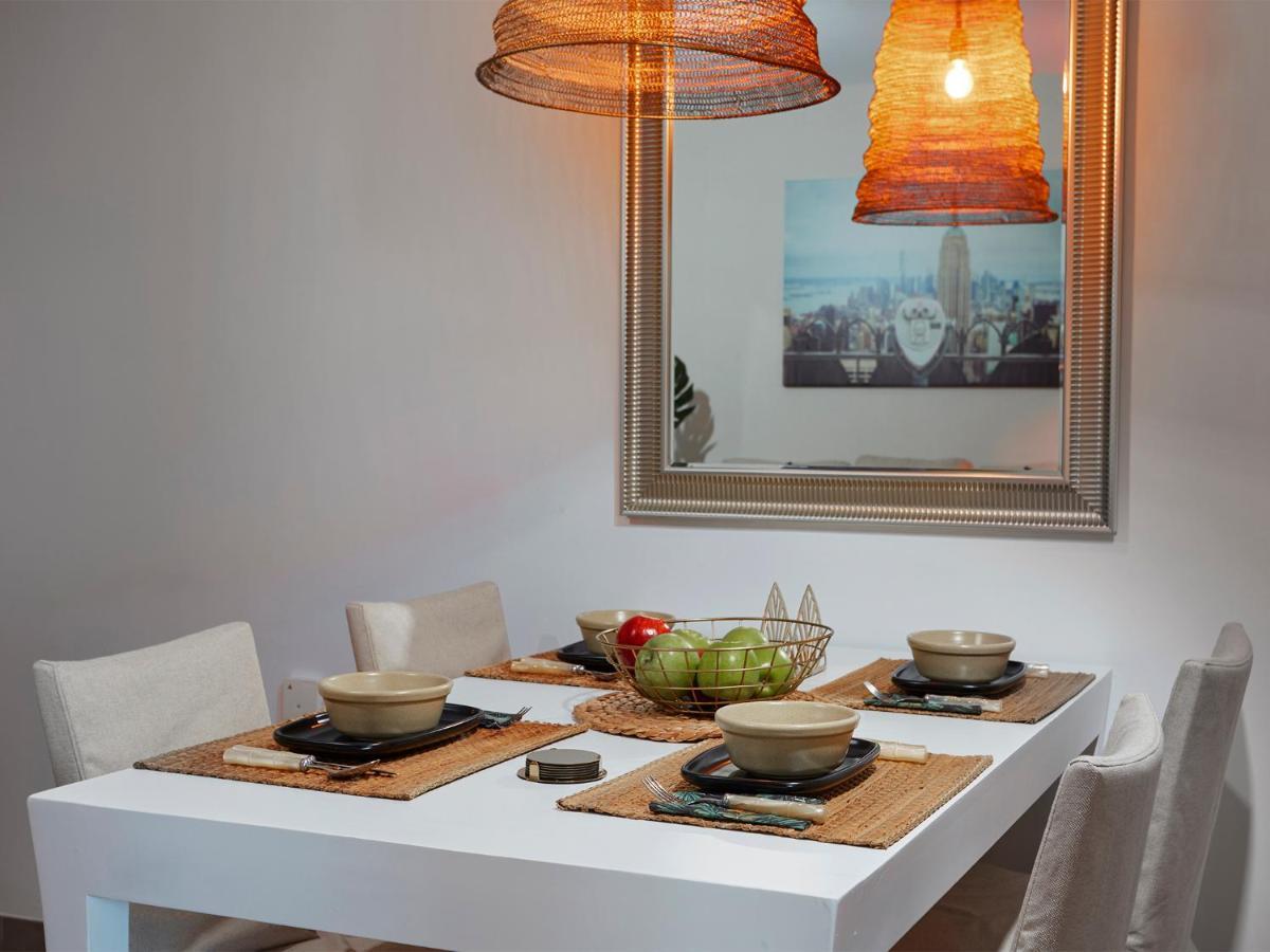 Livescape Playa Rocio Aparthotel