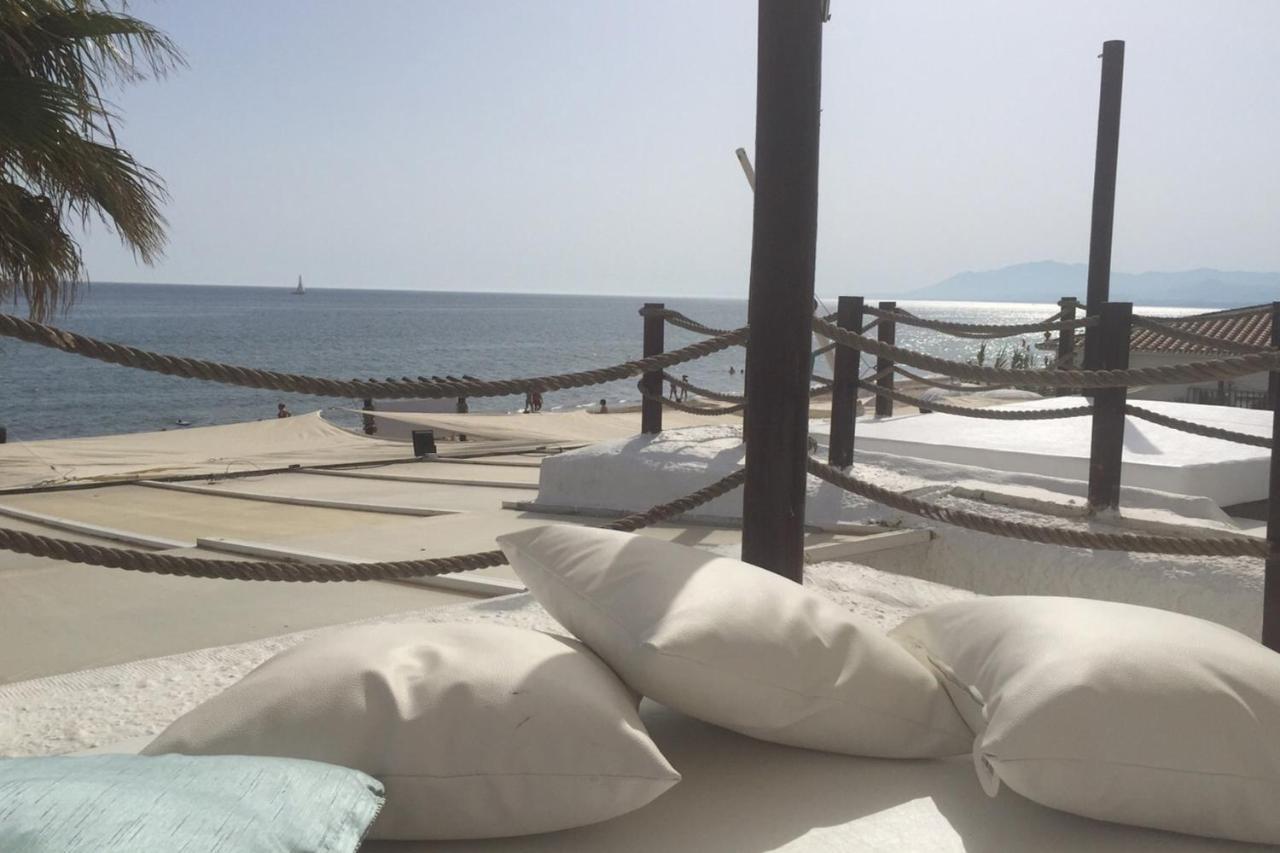 Apartaluz Costabella ,satelite, Wifi, Pk Marbella