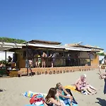 20945 - Great Apartment Very Near Beach