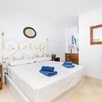 Los Lagos Golf II Charming 3 Bedroom Apartment In Marbella
