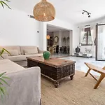 Gc - Spacious Flat In Golden Beach Marbella