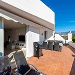 2 Bedroom With Sea And Mountain Views, Pool