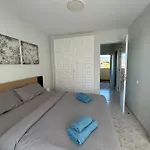 Las Palmeras -Marbella Centro- By Completely Marbella
