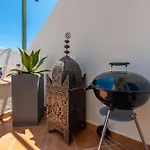 Elegant 2 Bdrm Penthouse With Bbq And Pools