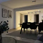 Penthouse With Sea Views In Marbella