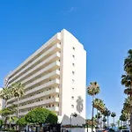 Fully Renovated Frontline Flat