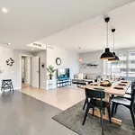 Newly Built 3 Bdrm Modern Apt W Gym, Pool, & Views