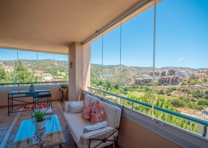 Spacious Apartment Near To Nikki Beach