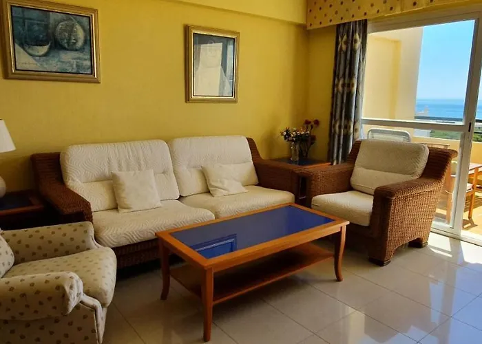 Corner Sea View Penthouse With 95M² Terraces