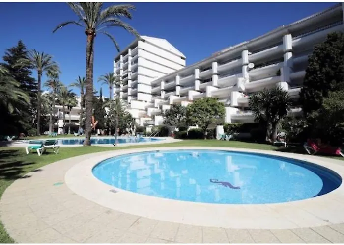 Apartment In Central Marbella 200M To The Beach !