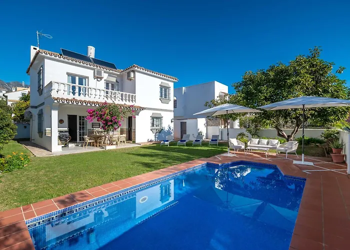 Villa Olivo Family Villa With Pool In Marbella Centre