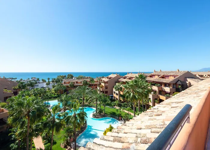 Stylish 4 Bedroom Penthouse Just Steps From Bahia Marbella Beach