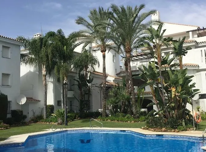 Beautiful 2 Bedroom Apartment @ Puerto Banus!