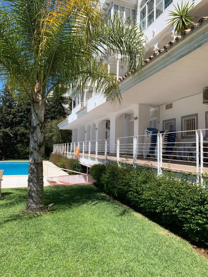 Centro Plaza Puerto Banus Bed & Breakfast *