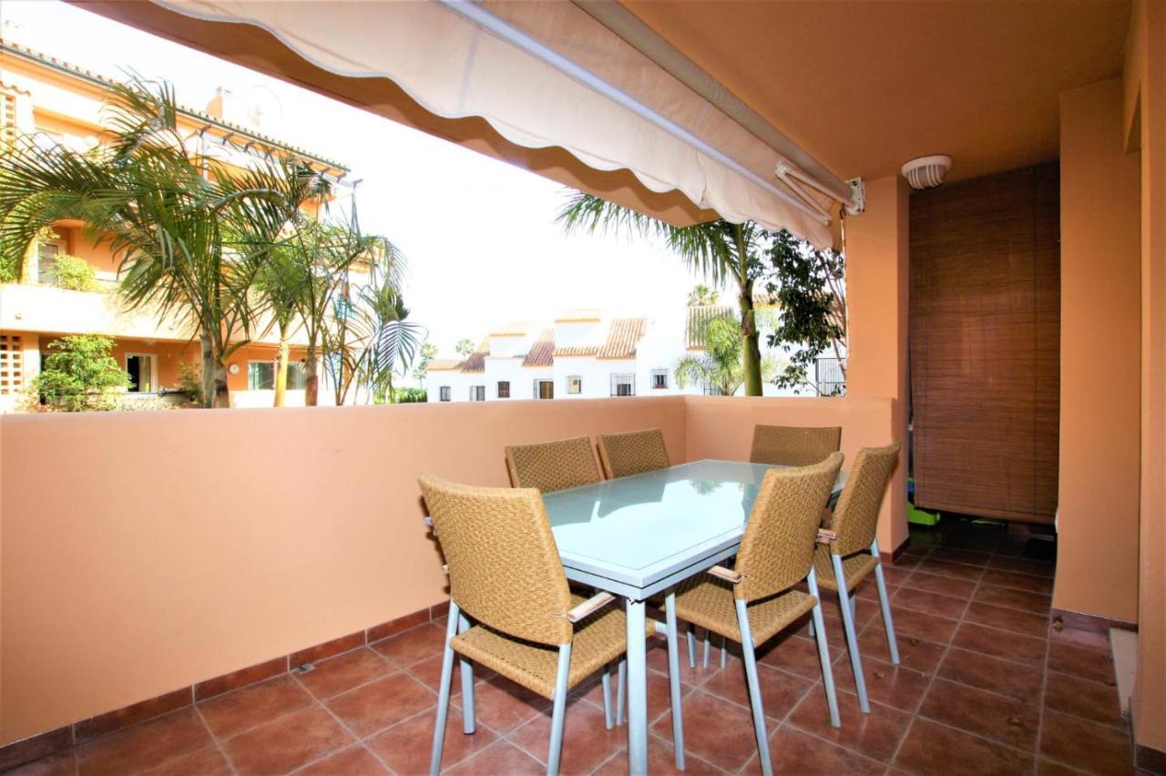 Beachfront La Jacaranda