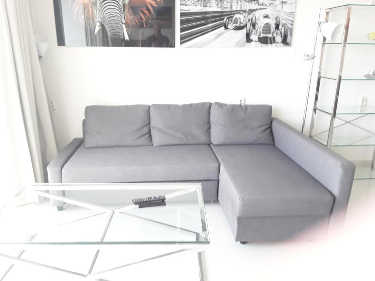First Line Duplex Puerto Banus Sleeps 8 People Apartment Marbella