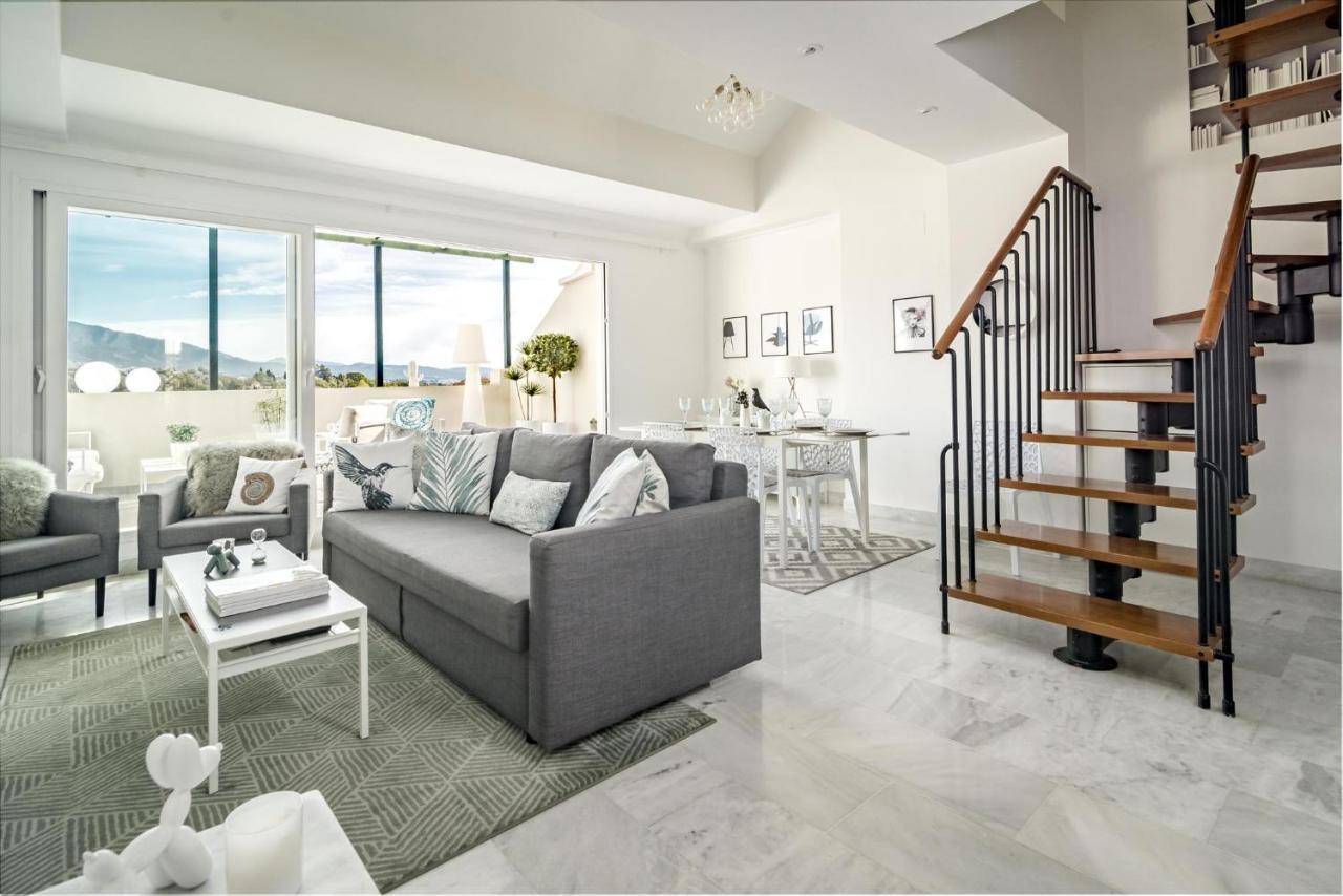 Sad-spacious 2 Bedroom Duplex Puerto Banus * Marbella