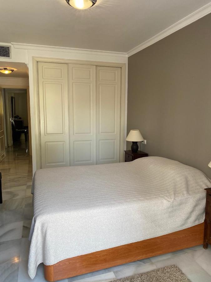 Senorio De Gonzaga - Hopland Apartamento Marbella