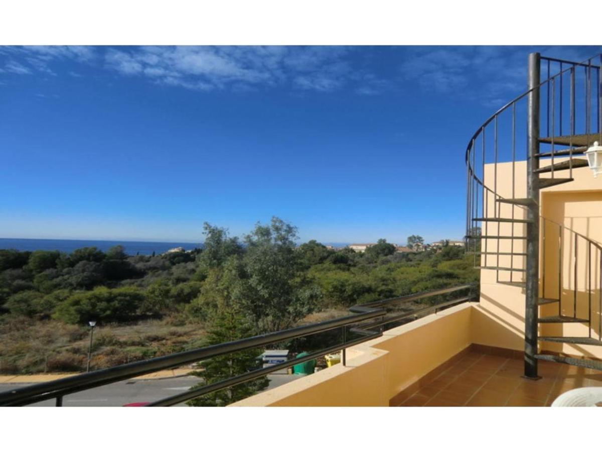 Corner Sea View Penthouse With 95m² Terraces * Marbella