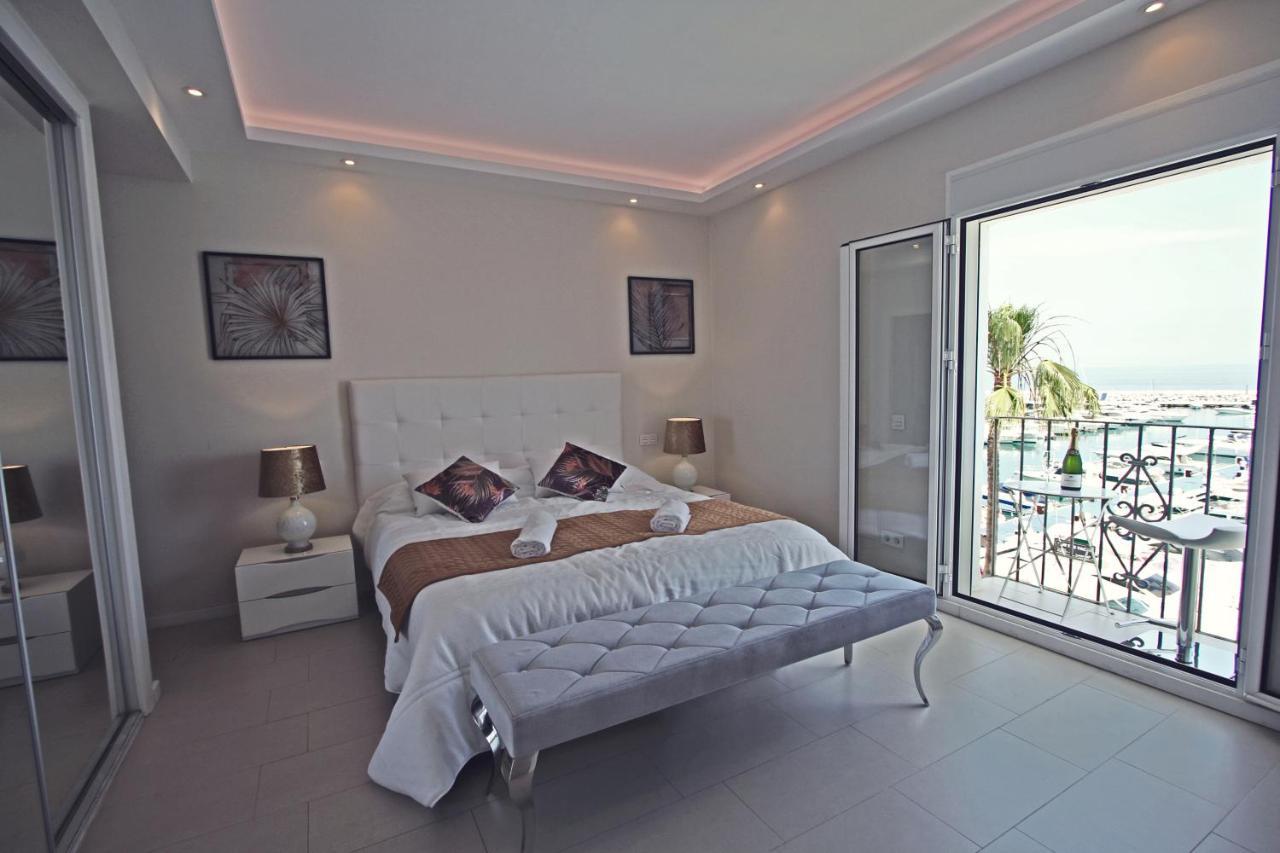 Apartment First Line Luxury Penthouse, Puerto Banus,
