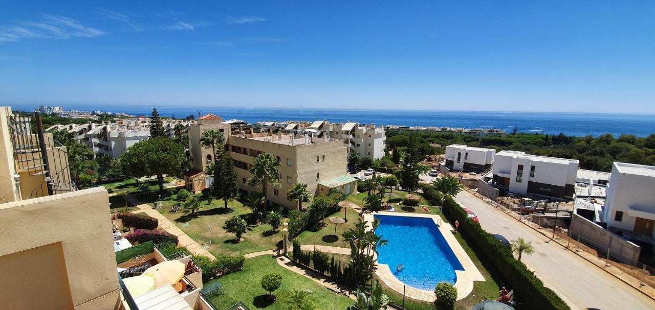 Corner Sea View Penthouse With 95m² Terraces * Marbella