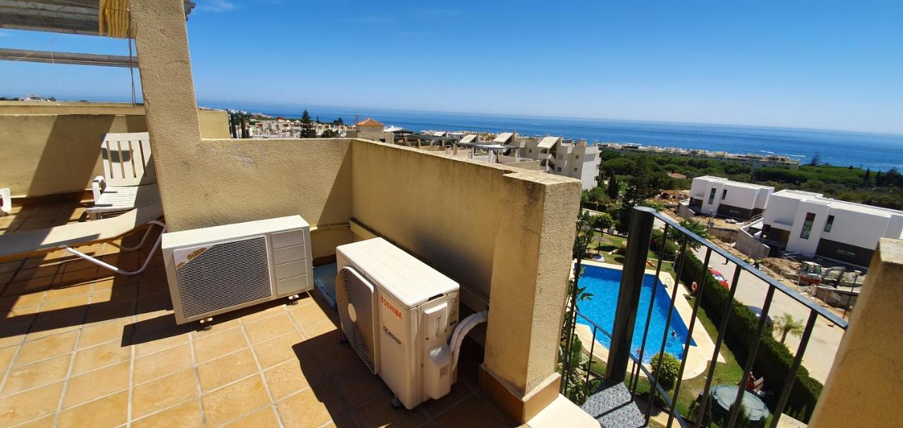 Corner Sea View Penthouse With 95m² Terraces