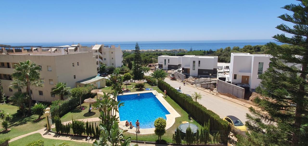 Corner Sea View Penthouse With 95m² Terraces