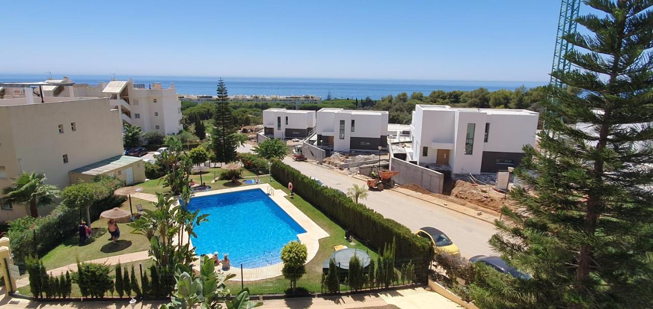 Corner Sea View Penthouse With 95m² Terraces