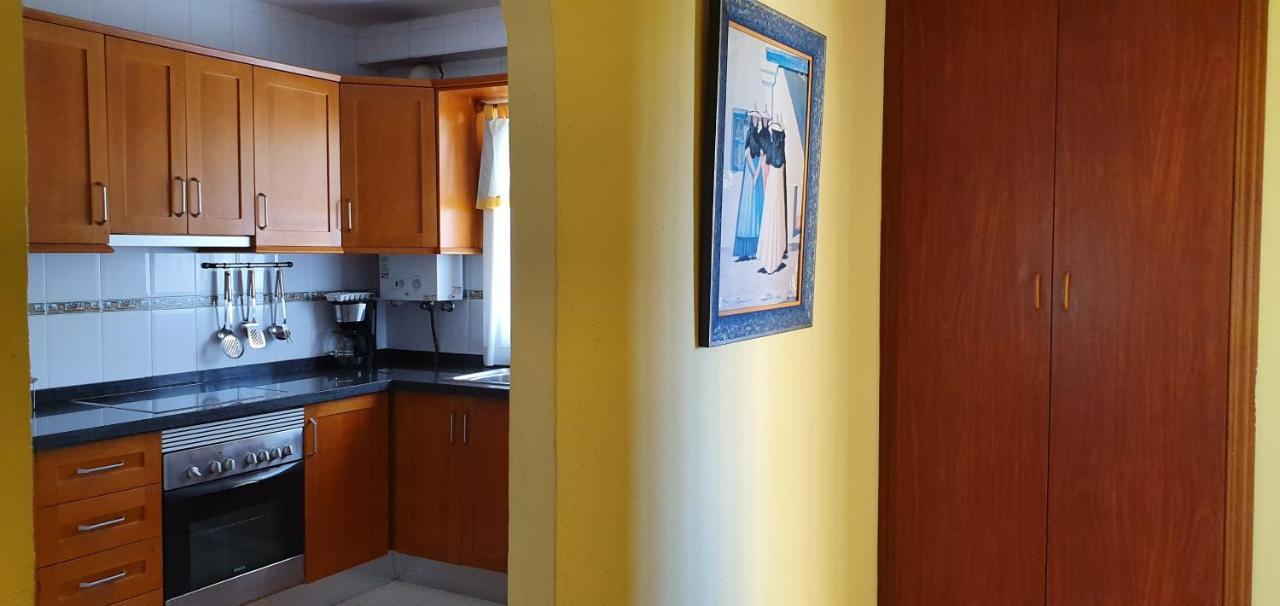 Corner Sea View Penthouse With 95m² Terraces *
