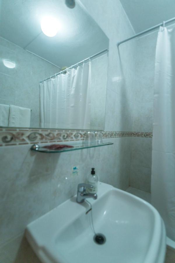 San Ramon Guest house *
